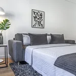 Miete 2 Schlafzimmer wohnung von 55 m² in Düsseldorf