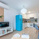 Rent 3 bedroom apartment of 40 m² in Castelló d'Empúries