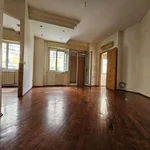 Rent 2 bedroom apartment of 80 m² in Napoli