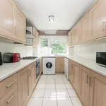 Rent 6 bedroom house in Leeds