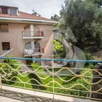 Rent 3 bedroom apartment of 70 m² in Ospedaletti