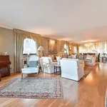 Rent 5 bedroom apartment in London