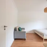 Rent 4 bedroom apartment in Lisbon