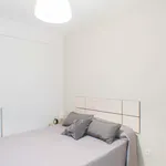 Rent a room of 80 m² in Madrid