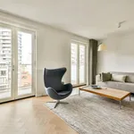 Huur 4 slaapkamer appartement van 137 m² in Omval/Overamstel