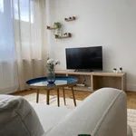 Appartement de 79 m² avec 4 chambre(s) en location à ST ETIENNE