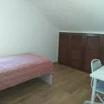 Rent 5 bedroom apartment in Lisbon