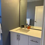 Rent 2 bedroom apartment in Richmond Hill (Langstaff)