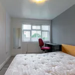 Rent 4 bedroom flat in Birmingham