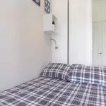 Rent 5 bedroom apartment in Milan