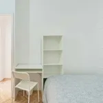 Rent a room in lisbon