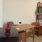 Rent 4 bedroom apartment of 90 m² in Reggio di Calabria