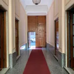 Rent 2 bedroom apartment of 80 m² in Milano