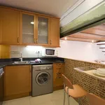 Rent 1 bedroom apartment of 40 m² in Barcelona