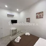 Rent 2 bedroom apartment of 60 m² in Naples