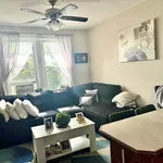 Rent 2 bedroom apartment in Jersey City