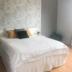 Rent 3 bedroom apartment of 76 m² in Praha 5