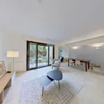 Rent 3 bedroom apartment of 92 m² in Paris