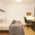 Rent a room of 70 m² in barcelona