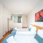 Rent 3 bedroom apartment of 115 m² in Porto