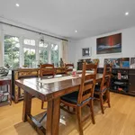 Rent 5 bedroom house in Surrey