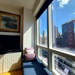 Rent 1 bedroom apartment of 66 m² in Manhattan