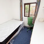 Rent 5 bedroom flat in West Midlands