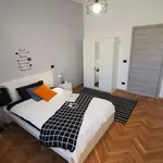 Rent a room in turin