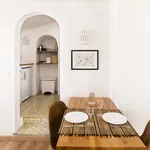 Rent 1 bedroom house of 40 m² in Raposeira