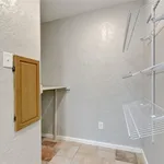 Rent 3 bedroom apartment of 111 m² in Austin