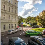 Pronajměte si 1 ložnic/e byt o rozloze 36 m² v Prague