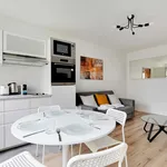 Rent 2 bedroom apartment of 30 m² in Paris