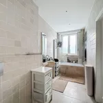 Rent 2 bedroom apartment in Louise (Bruxelles)