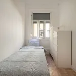 Rent a room in lisbon