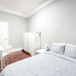 Rent a room in lisbon