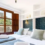 Rent 2 bedroom apartment of 138 m² in Granada