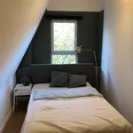 Miete 3 Schlafzimmer studentenwohnung von 14 m² in Köln