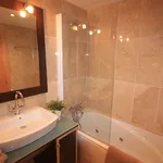 Alquilo 2 dormitorio apartamento de 80 m² en Puerto Banús