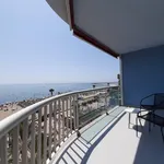 Alquiler vacacional en primera línea de playa.  VFT/MA/49044 Apartamento en Los Boliches Fuengirola