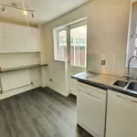 Rent 3 bedroom flat in Cardiff