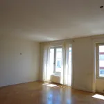 Appartement de 8918 m² avec 3 chambre(s) en location à LYON