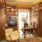 Rent 5 bedroom apartment of 350 m² in Roma