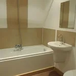 Rent 3 bedroom flat in Colchester