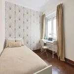 Rent a room in lisbon