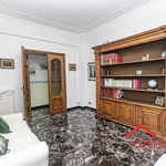 Rent 6 bedroom apartment of 92 m² in Genoa