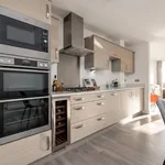 Rent 2 bedroom apartment in Edinburgh  East