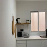 Rent 1 bedroom apartment of 65 m² in Málaga