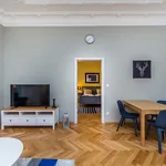 Pronajměte si 1 ložnic/e byt o rozloze 60 m² v Prague