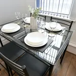 Rent 2 bedroom flat of 54 m² in London