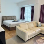 Rent 1 bedroom apartment of 58 m² in Singapore